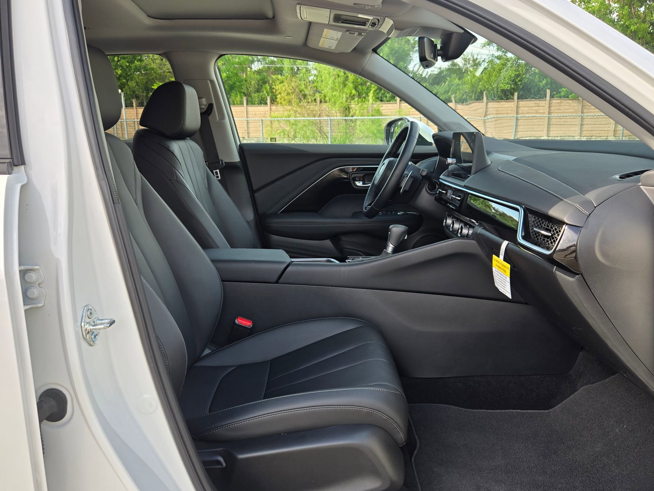 Used 2025 Acura ADX FWD image 28