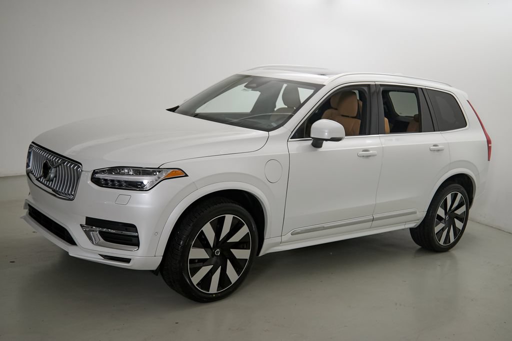 Certified 2023 Volvo XC90 T8 Ultimate w/ Lounge Package AWD/4WD image 6