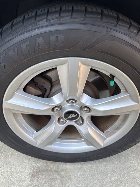 Used 2017 Ford Mustang Coupe image 17