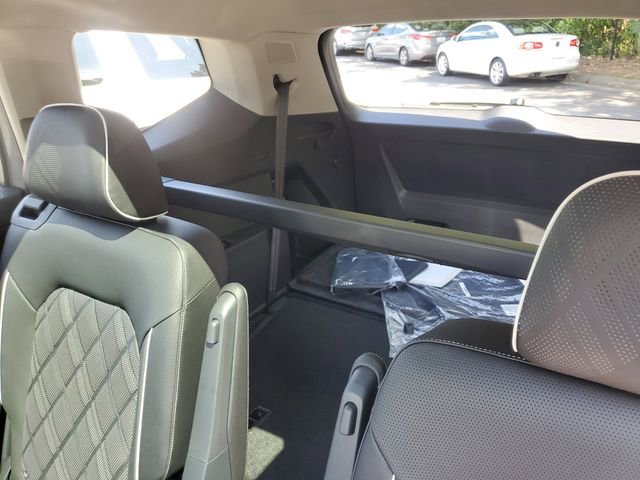 New 2026 Volkswagen Atlas SEL Premium R-Line image 17