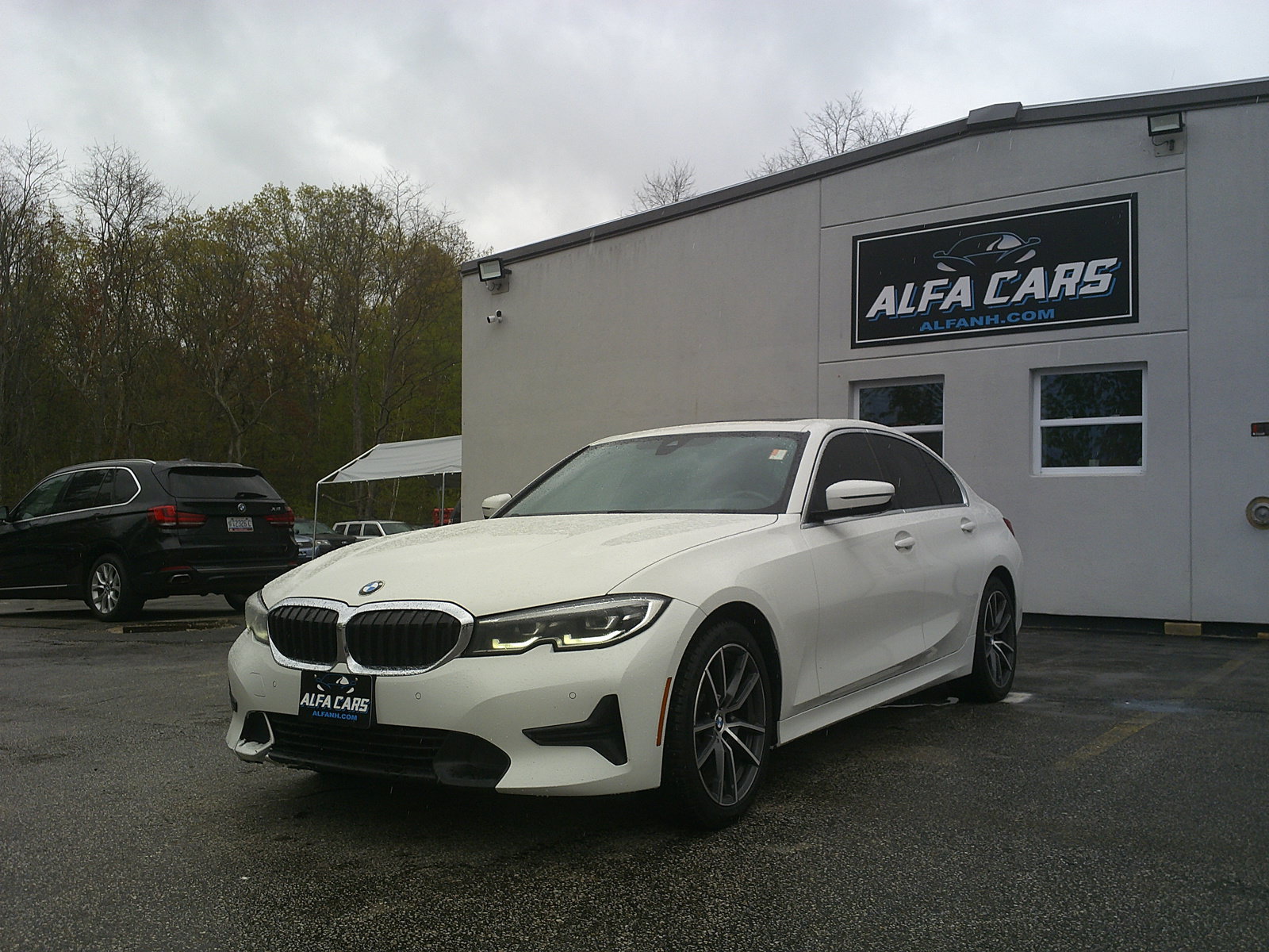 Used 2020 BMW 330i xDrive Sedan w/ Premium Package AWD/4WD image 1