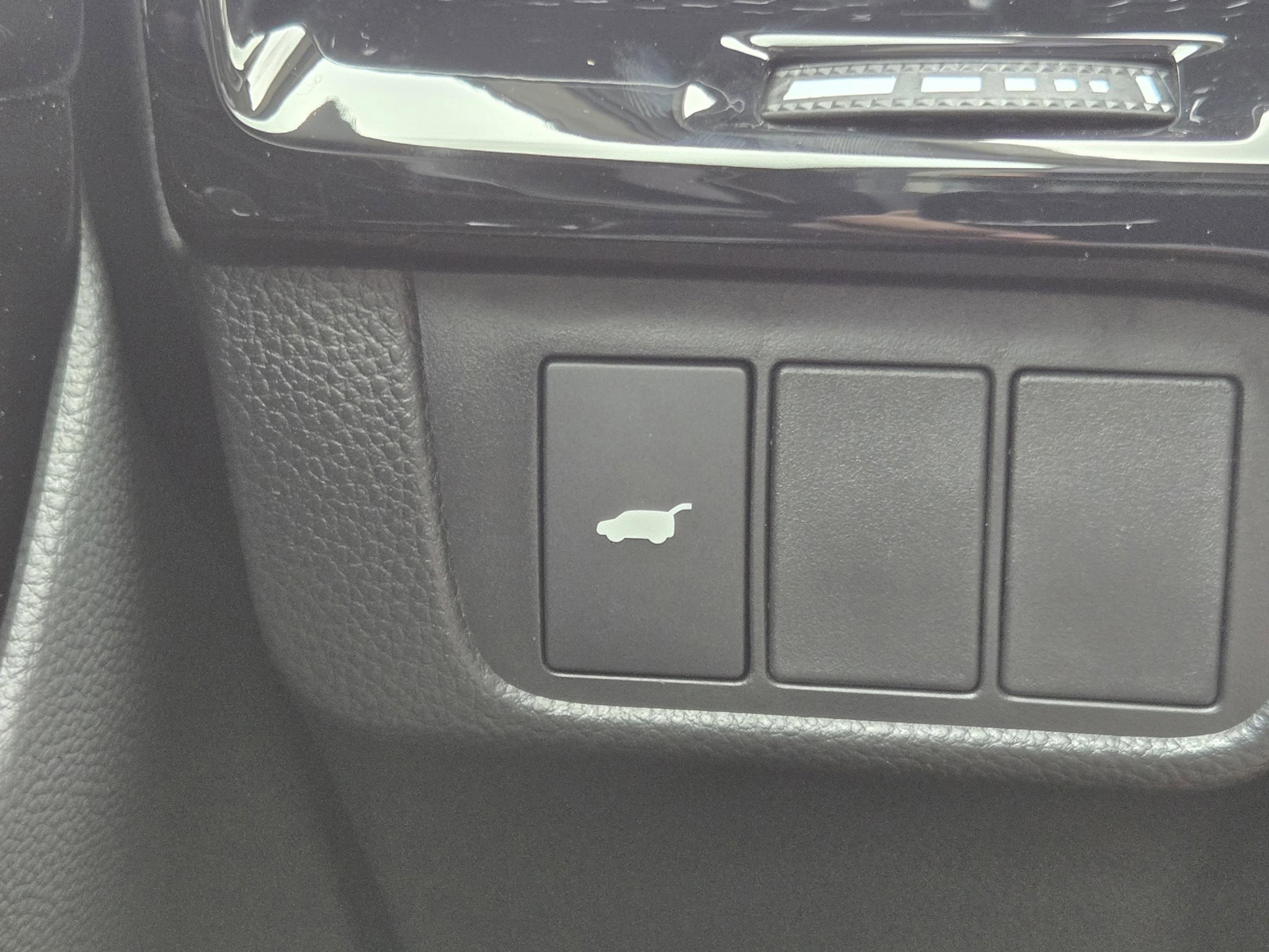 Certified 2026 Honda CR-V EX-L image 17