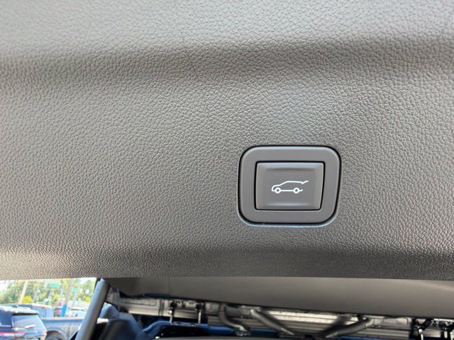 New 2027 Chevrolet Tahoe Premier w/ Sun And Tow Package AWD/4WD image 10