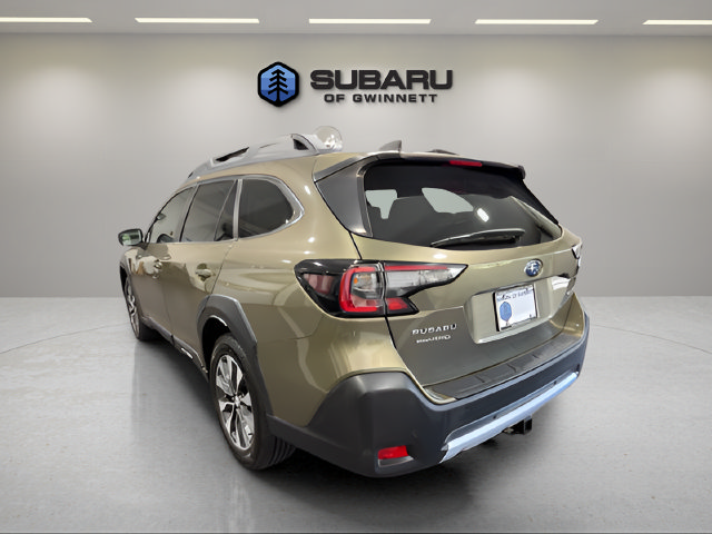 Used 2023 Subaru Outback Limited AWD/4WD image 3