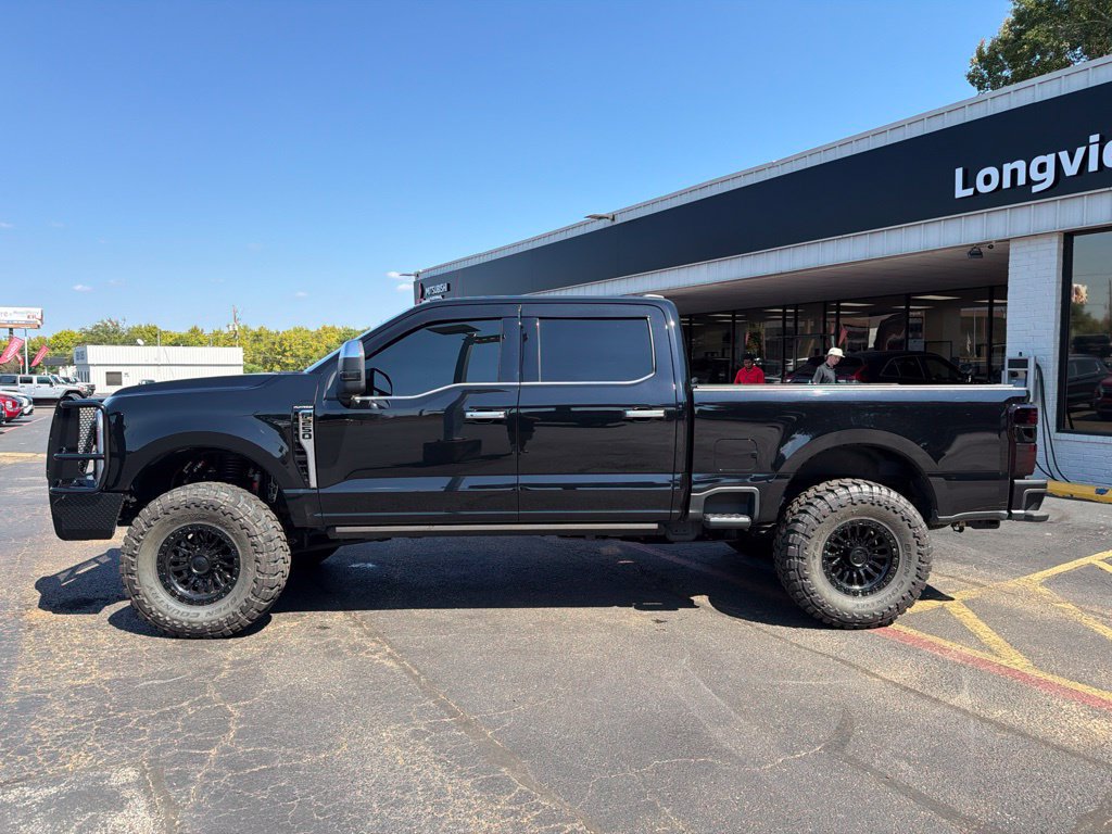 Used 2025 Ford F250 Platinum w/ Platinum Plus Package AWD/4WD image 11