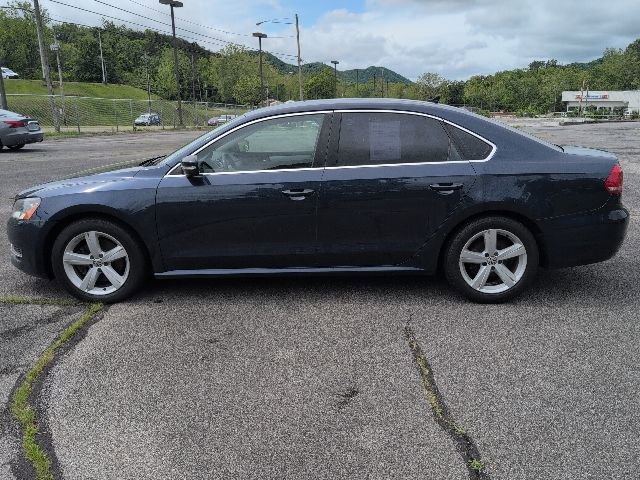 Used 2013 Volkswagen Passat 2.5 SE FWD image 5