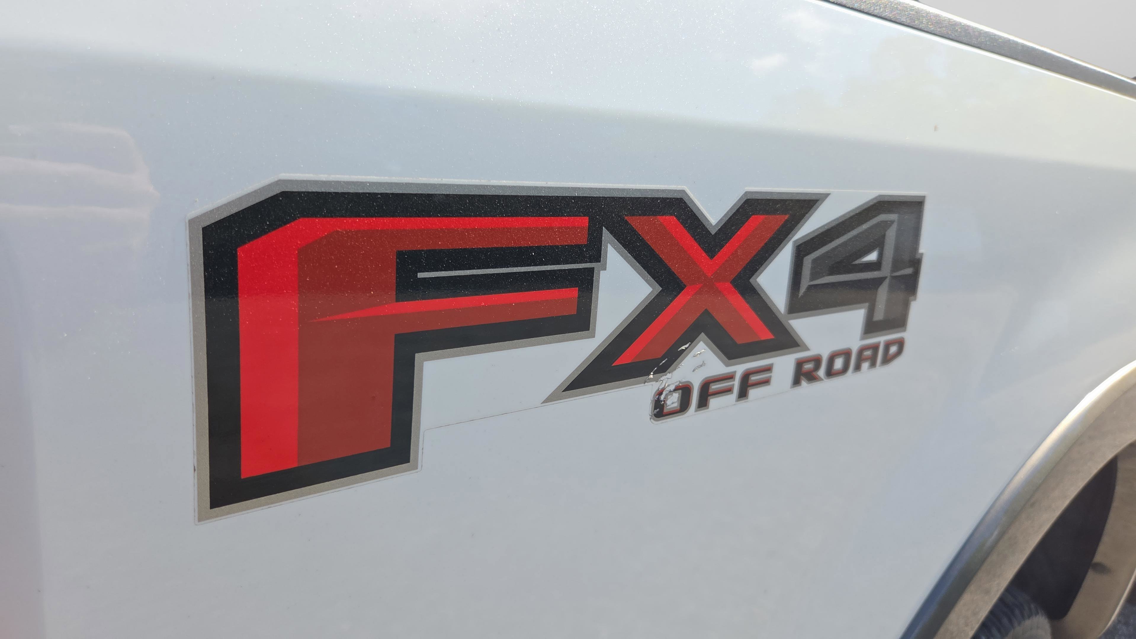 Used 2022 Ford F250 Lariat w/ Lariat Ultimate Package image 17