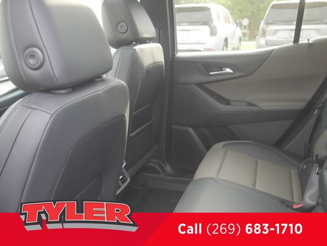 New 2026 Chevrolet Equinox LT w/ Convenience Package II AWD/4WD image 39