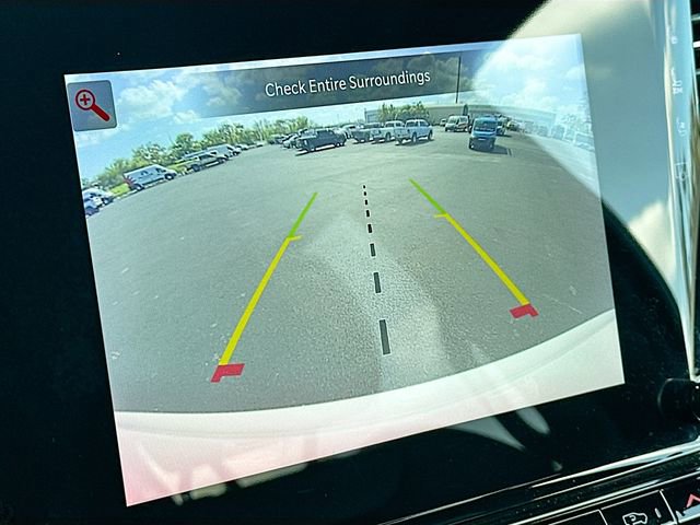 Used 2024 Jeep Wagoneer Series II w/ Flexible Seating Group image 14