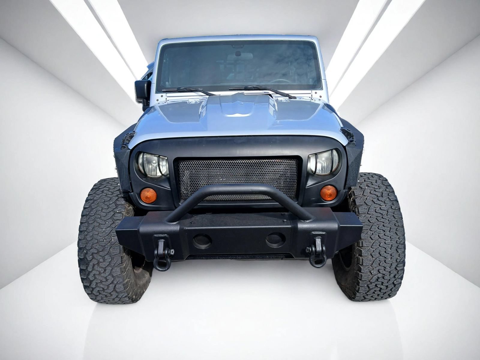 Used 2012 Jeep Wrangler Unlimited Sport AWD/4WD image 3