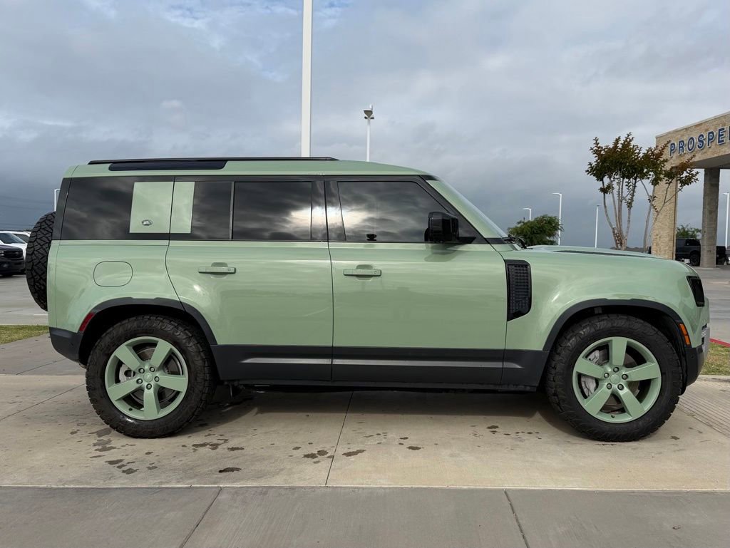 Used 2023 Land Rover Defender 110 75th Limited Edition AWD/4WD image 19