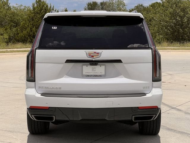 New 2026 Cadillac Escalade Sport w/ Touring Package AWD/4WD image 4