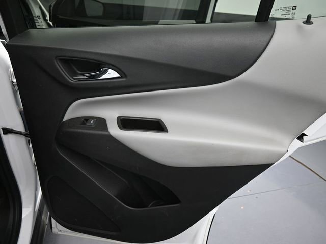 Used 2023 Chevrolet Equinox LT image 34
