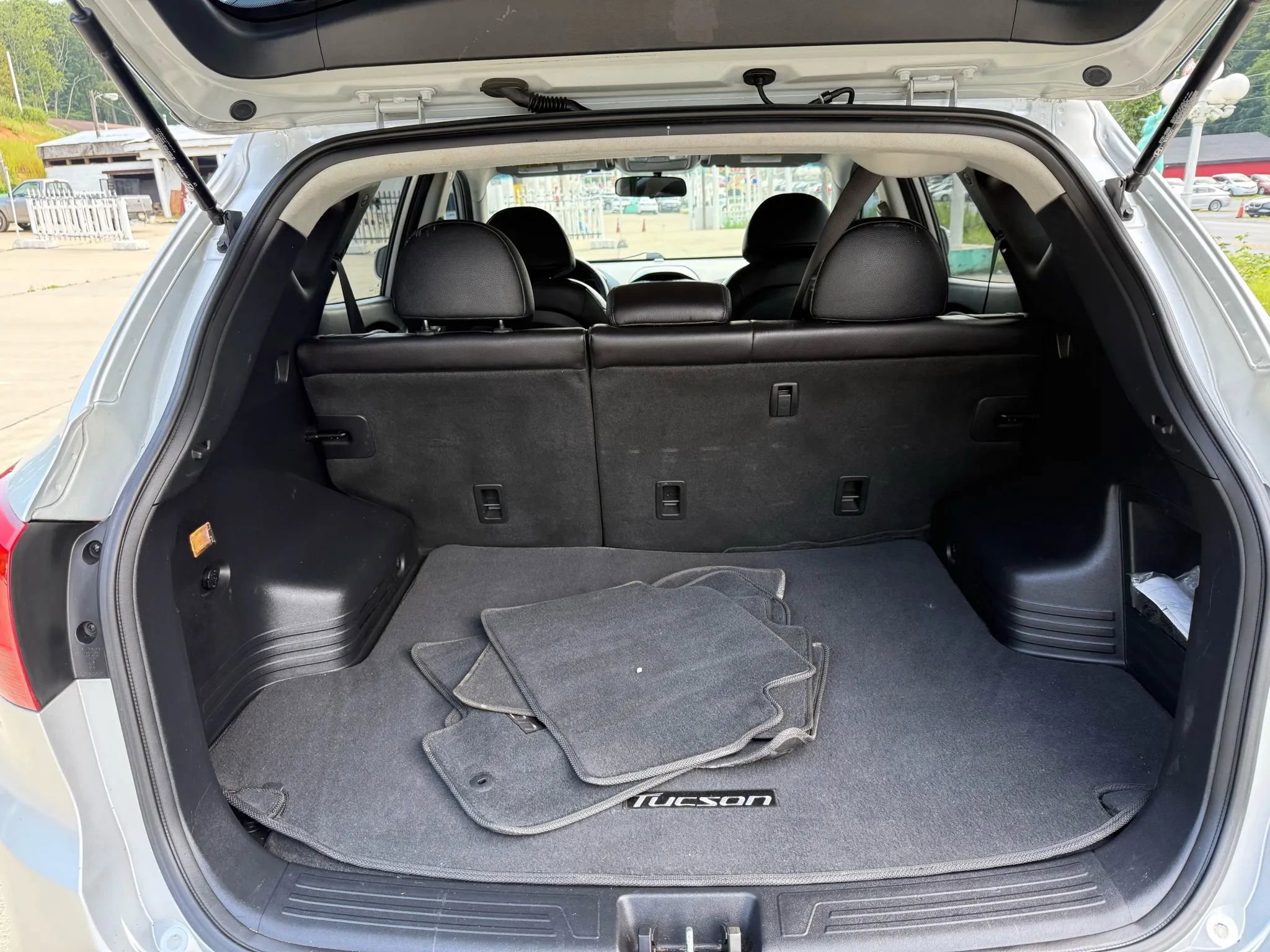 Used 2013 Hyundai Tucson GLS image 15