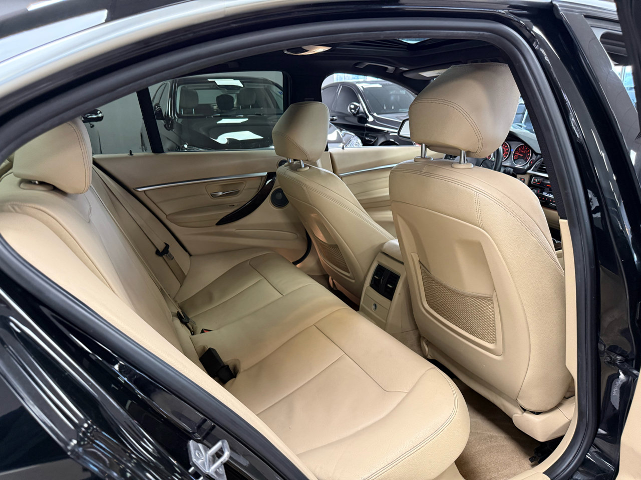 Used 2016 BMW 340i Sedan image 14