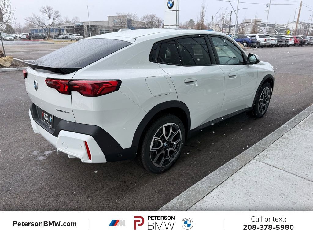 New 2026 BMW X2 xDrive28i w/ Technology Package image 10