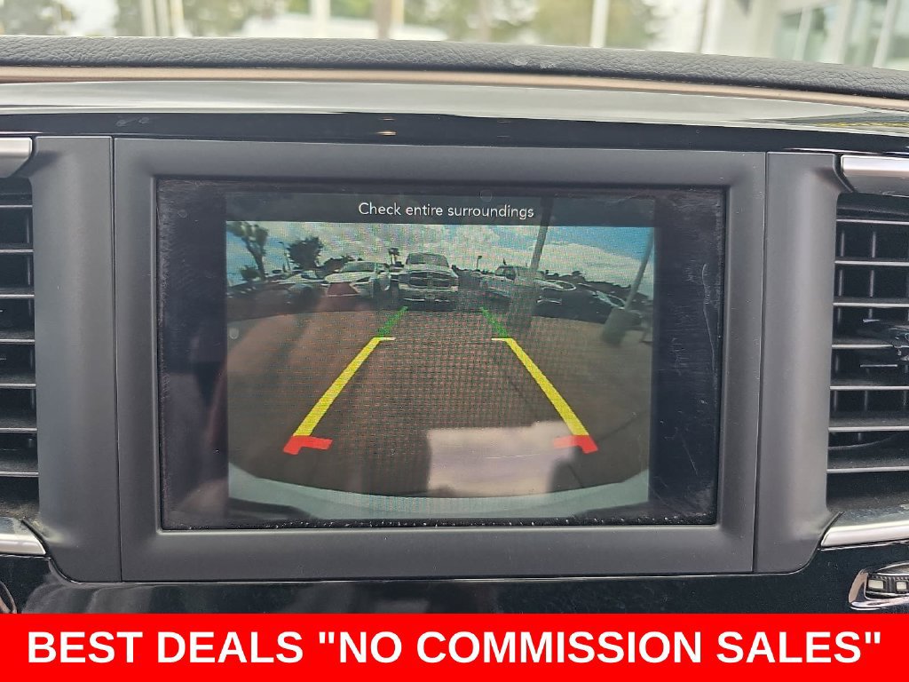 Used 2018 Chrysler Pacifica Touring-L FWD image 23