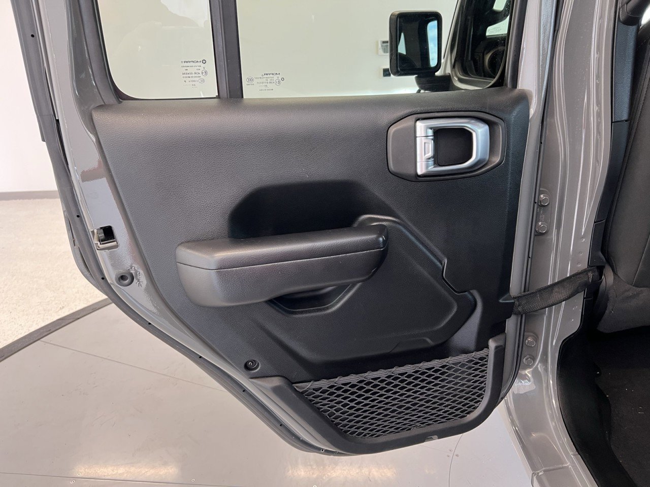 Used 2021 Jeep Wrangler Unlimited Sport image 35