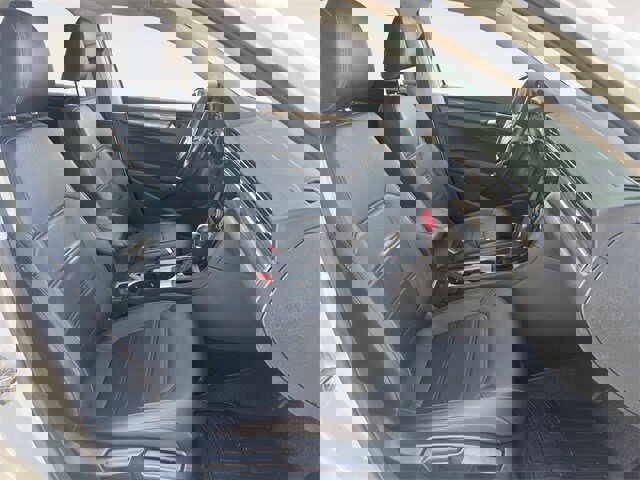 Used 2020 Volkswagen Passat 2.0T R-Line image 15