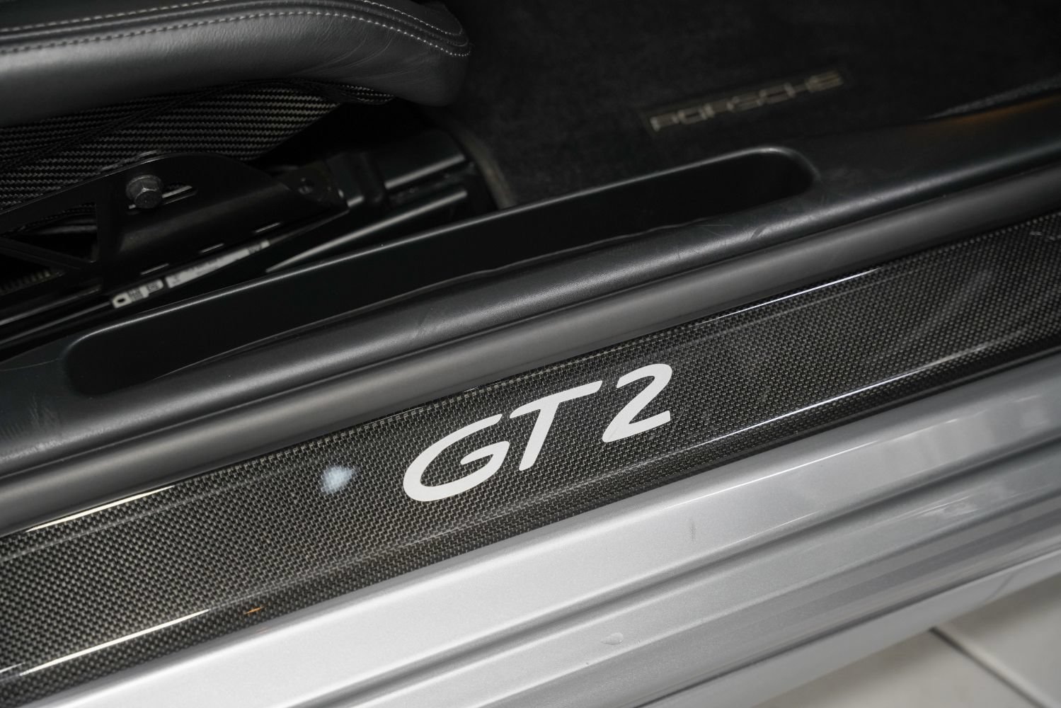 Used 2008 Porsche 911 GT2 RWD image 30
