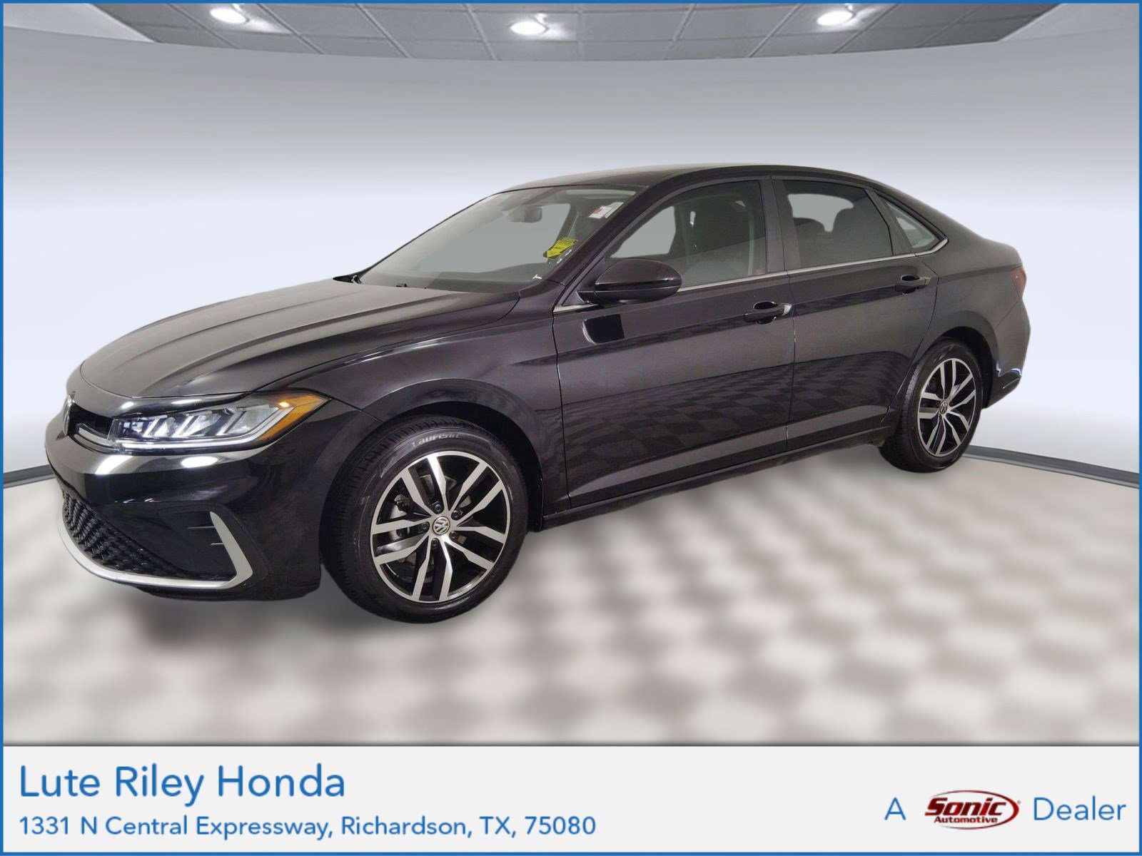 Used 2025 Volkswagen Jetta SE
