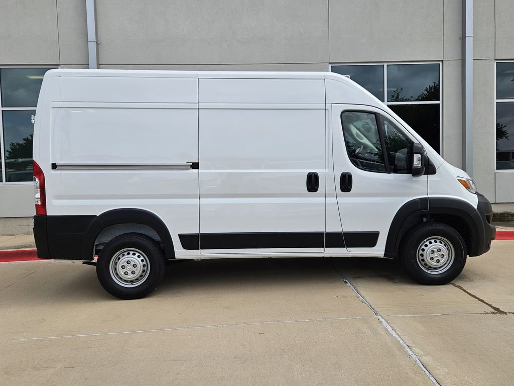 Used 2026 RAM ProMaster 2500 w/ Convenience Group FWD image 6