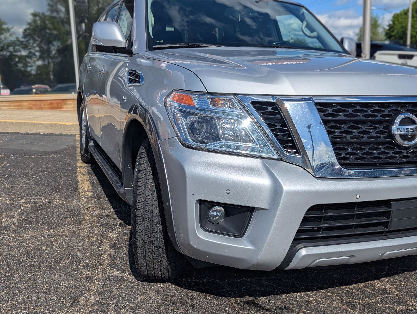 Used 2018 Nissan Armada SV w/ Driver Package AWD/4WD image 10