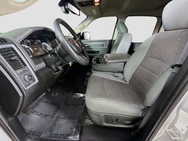 Used 2018 RAM 3500 SLT w/ Luxury Group AWD/4WD image 19