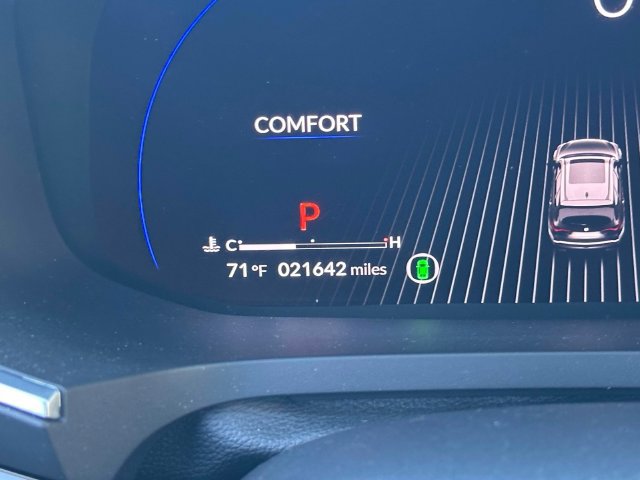 Certified 2024 Acura MDX w/ Technology Package AWD/4WD image 30