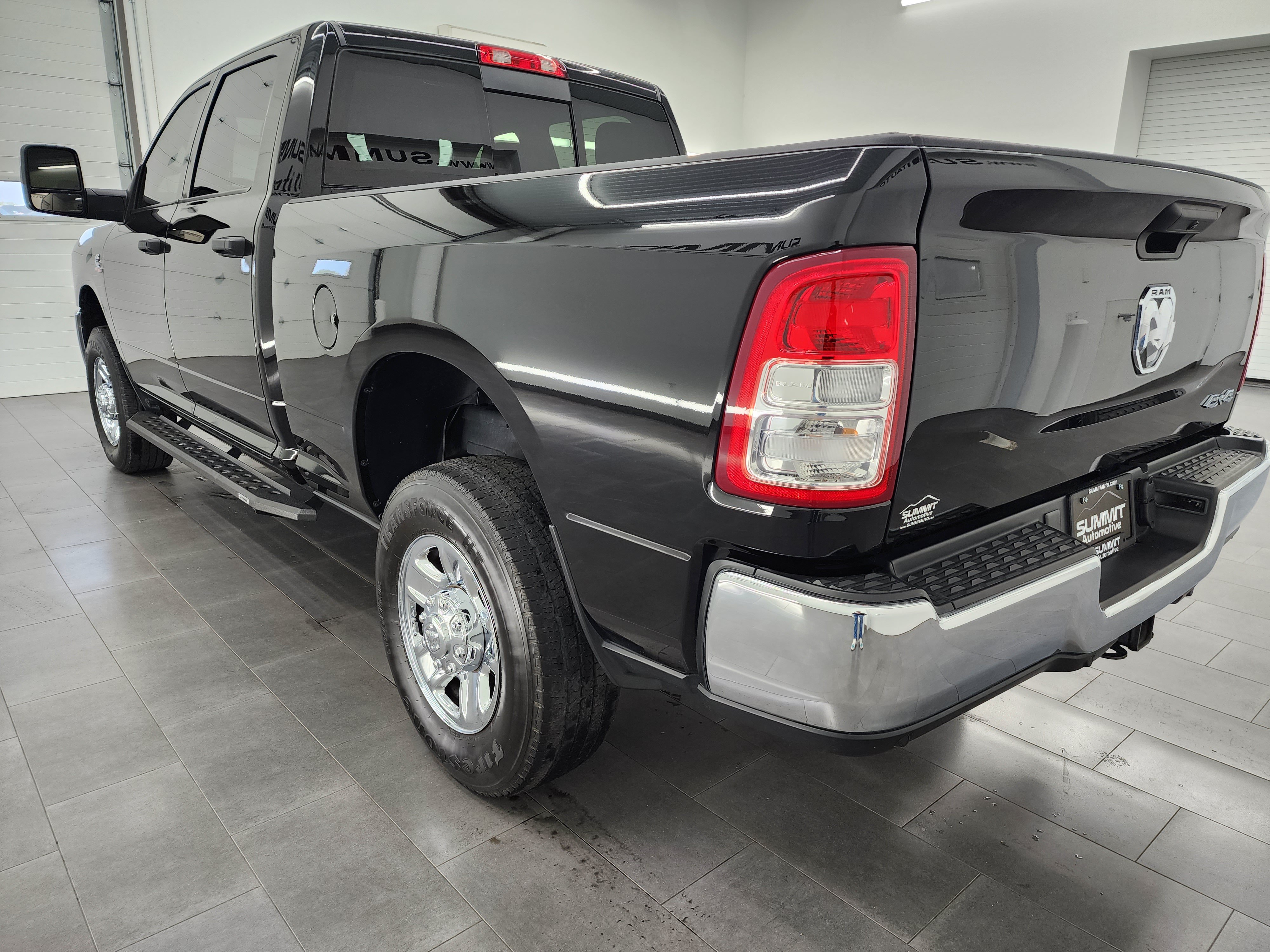 Used 2023 RAM 2500 Tradesman AWD/4WD image 6