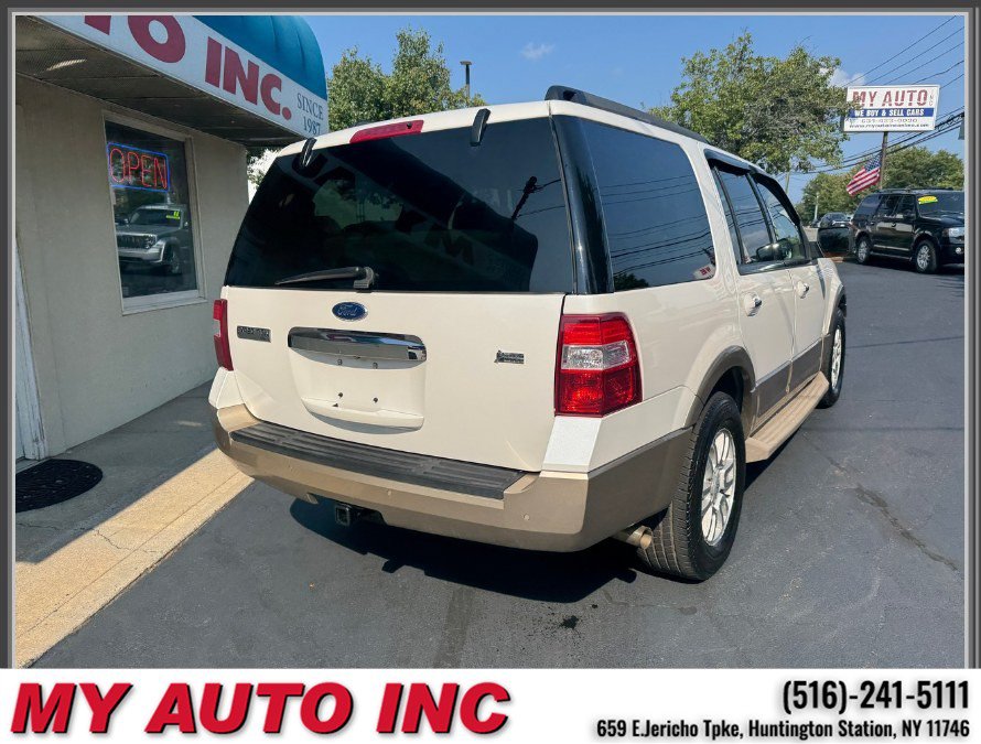 Used 2011 Ford Expedition XLT w/ 202A Rapid Spec Order Code AWD/4WD image 4