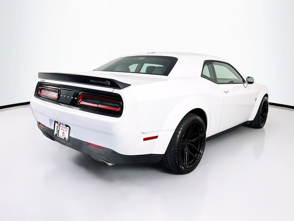 Used 2023 Dodge Challenger R/T Scat Pack image 10
