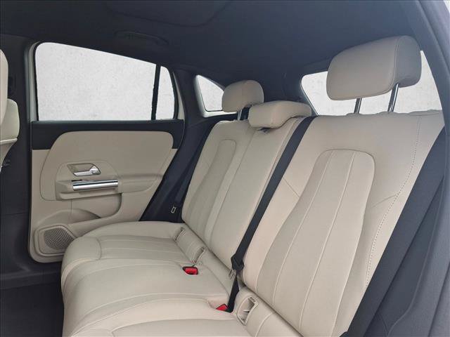 New 2026 Mercedes-Benz GLA 250 4MATIC image 16
