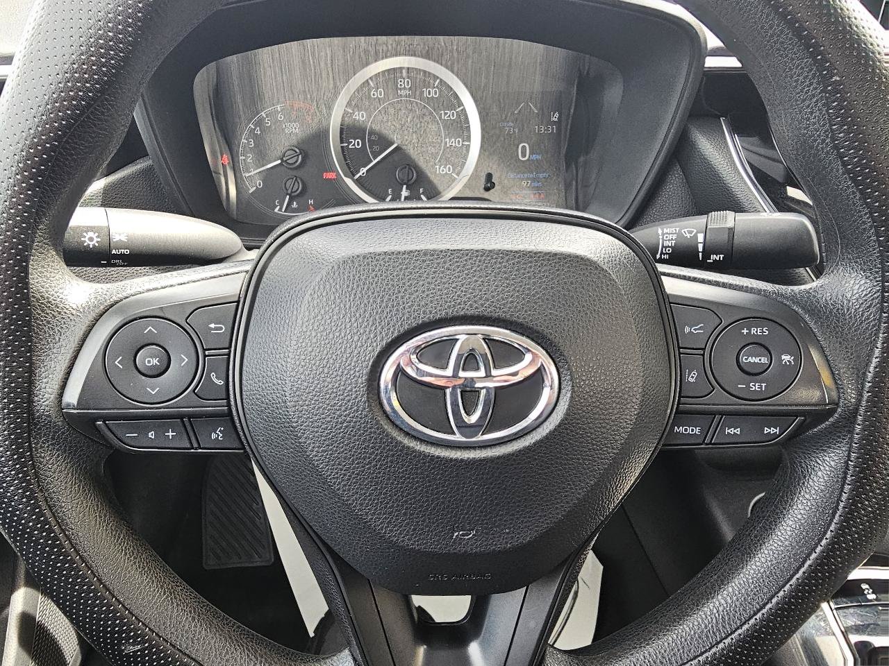 Used 2022 Toyota Corolla LE FWD image 13
