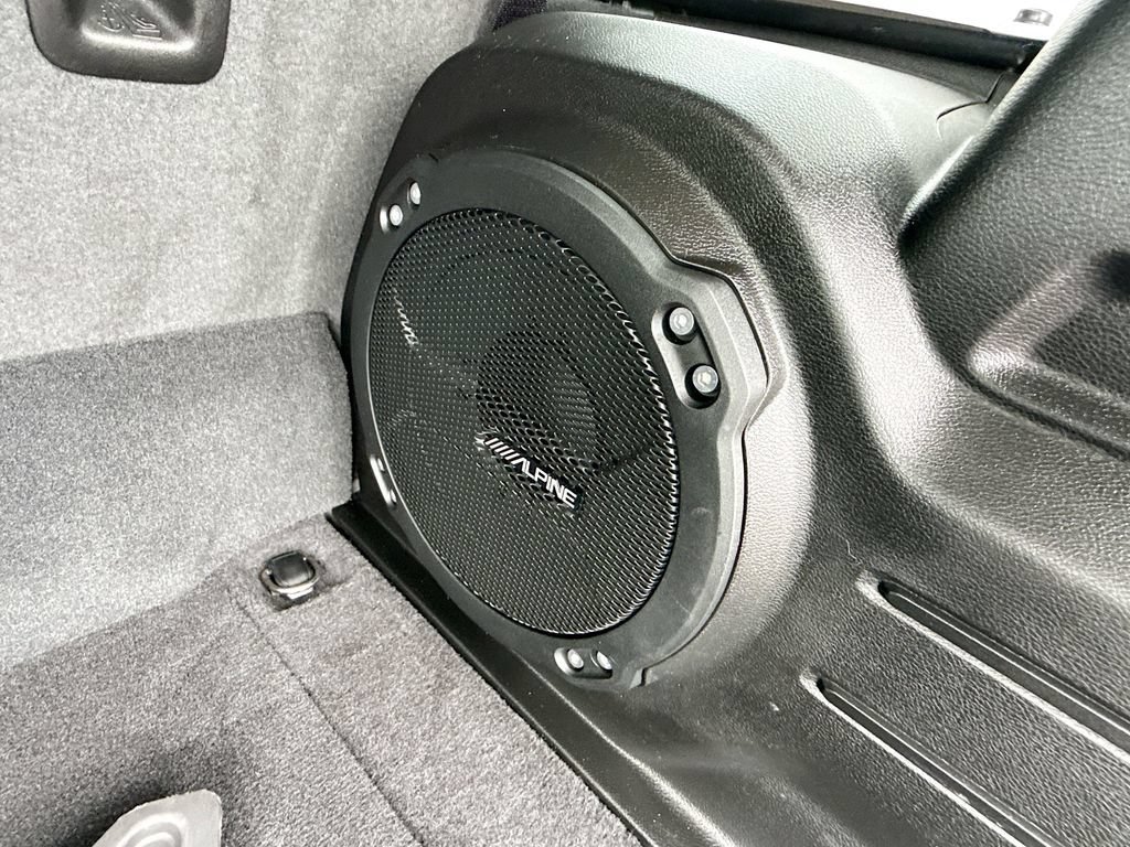 Used 2023 Jeep Wrangler Unlimited w/ Cold Weather Group AWD/4WD image 31
