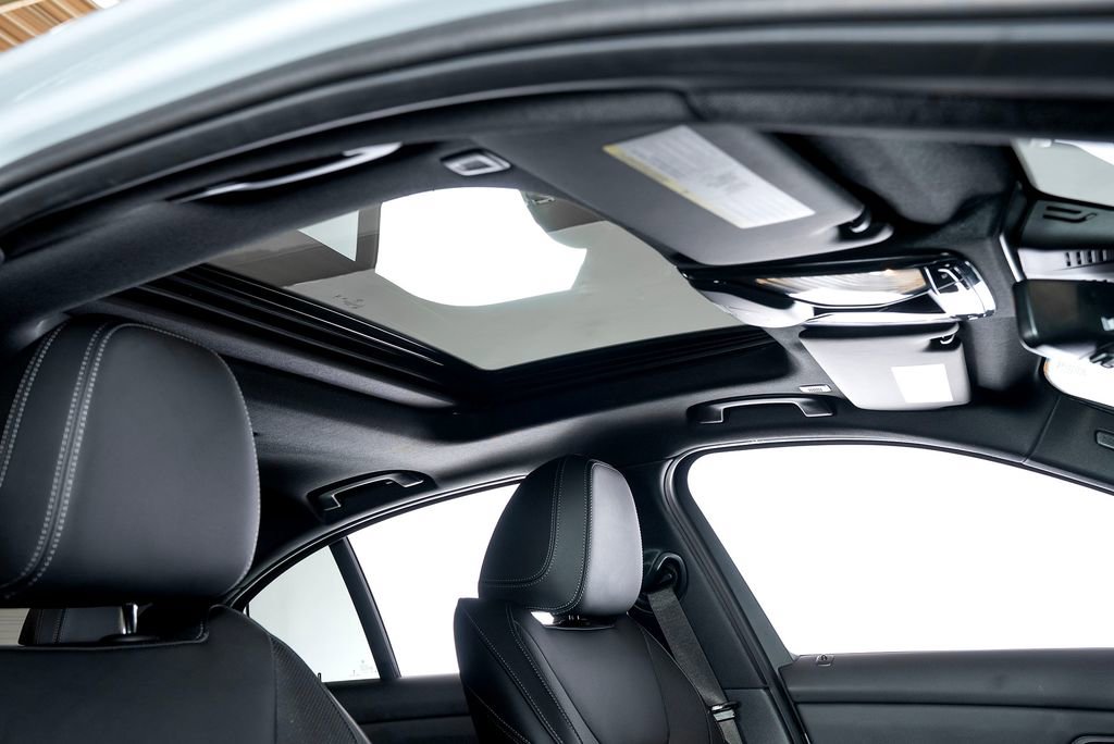 Used 2024 BMW M340i xDrive w/ Driving Assistance Package image 54