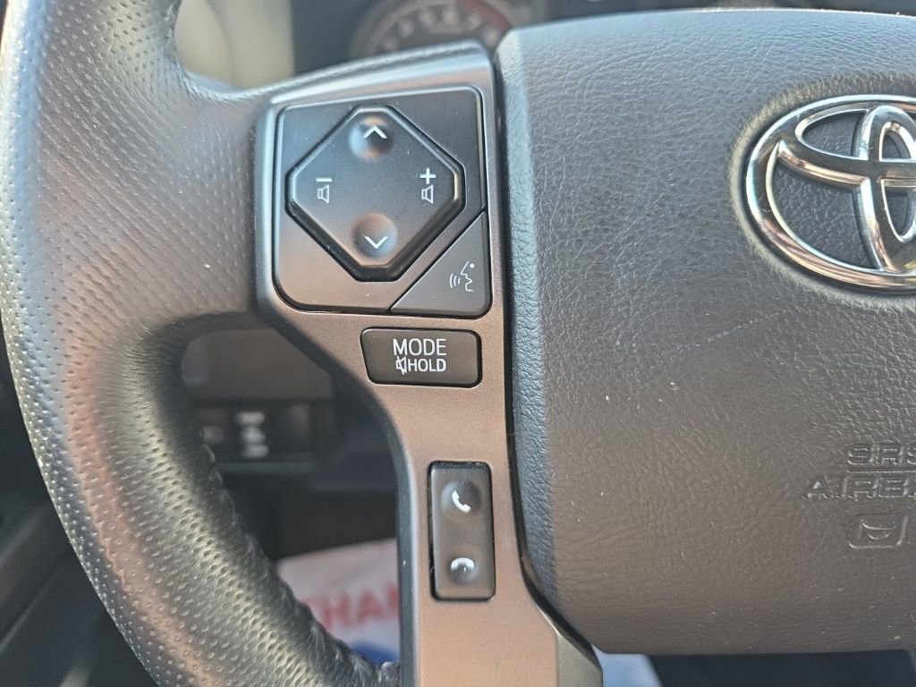 Used 2021 Toyota Tacoma TRD Sport image 25