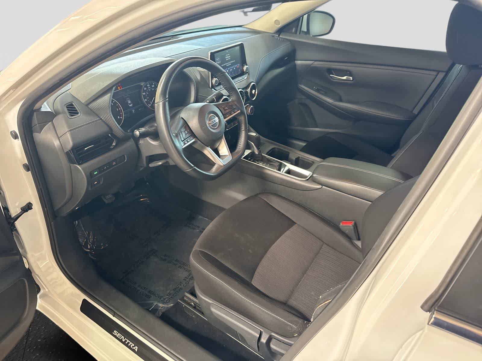 Used 2022 Nissan Sentra SV FWD image 10