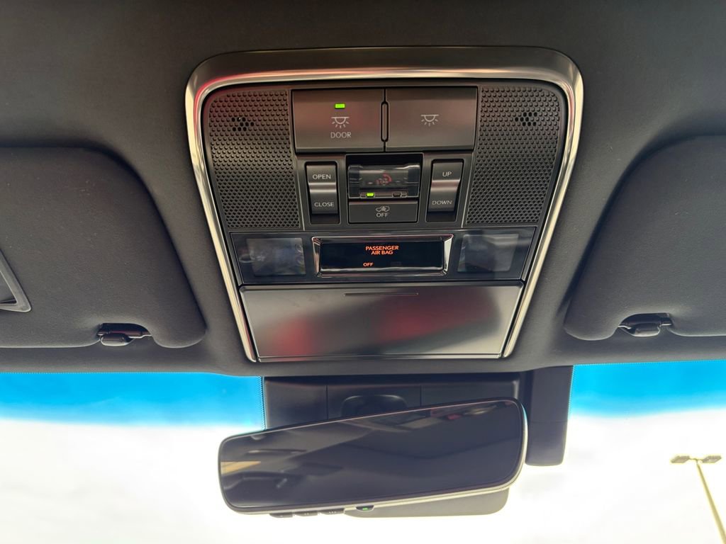 Used 2024 Lexus LX 600 4WD w/ Appearance Package image 31