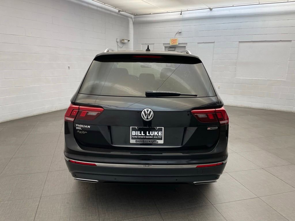 Used 2020 Volkswagen Tiguan SEL AWD/4WD image 6