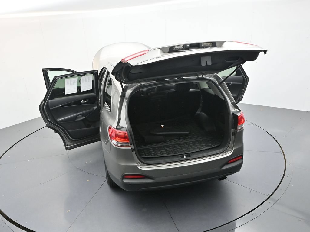 Used 2017 Kia Sorento FWD image 46