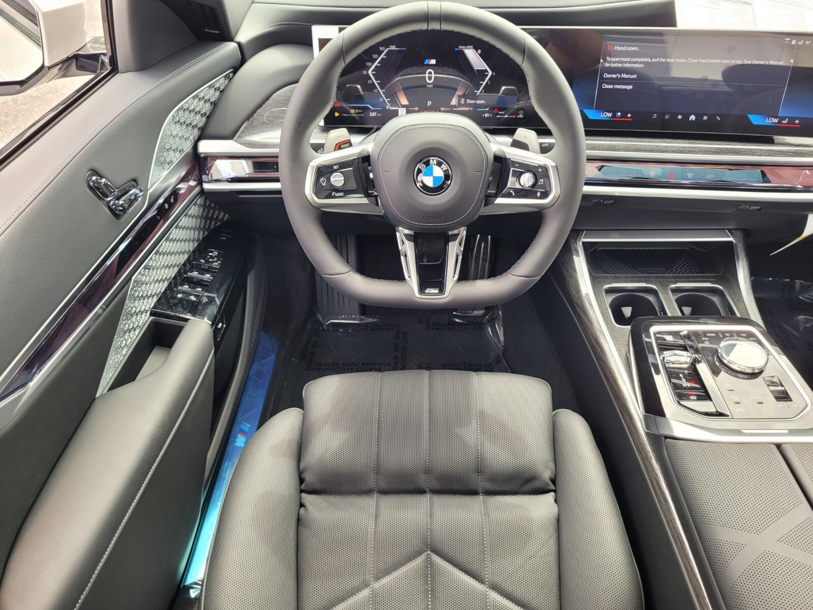 Used 2026 BMW 760i xDrive w/ Executive Package image 12