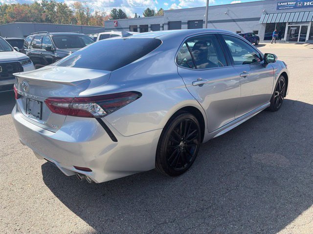 Used 2023 Toyota Camry XSE FWD image 6