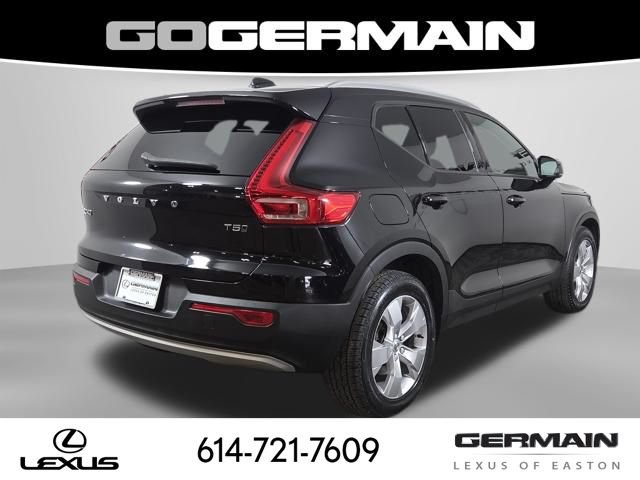 Used 2019 Volvo XC40 T5 Momentum AWD/4WD image 9