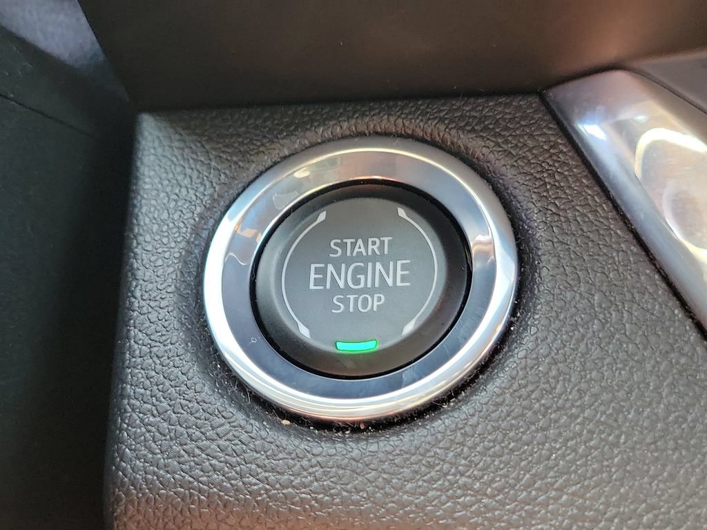 Used 2024 Buick Envista Preferred w/ Convenience I Package FWD image 30