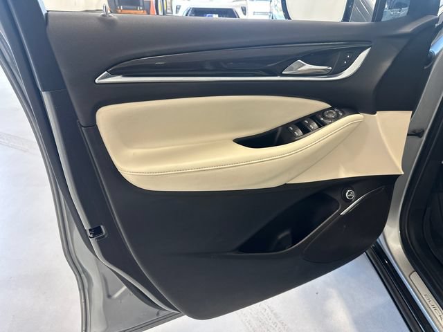 Used 2024 Buick Enclave Essence w/ Experience Buick Package AWD/4WD image 26