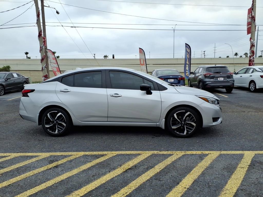 Used 2025 Nissan Versa SR w/ Trunk Package FWD image 5