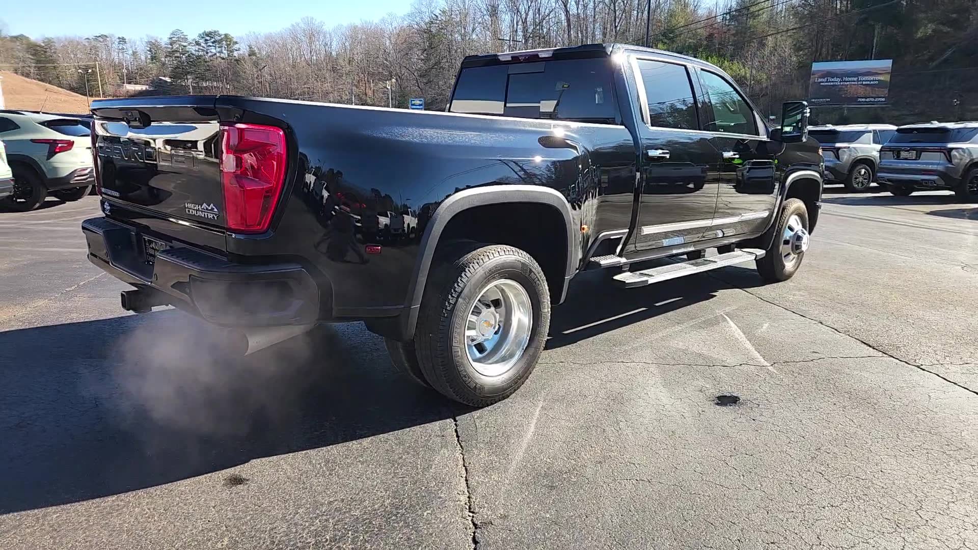 Used 2025 Chevrolet Silverado 3500 High Country w/ High Country Premium Package image 14