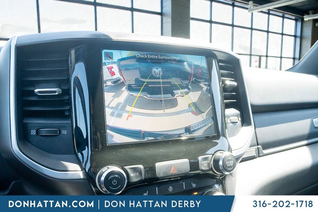 Used 2022 RAM 1500 Big Horn AWD/4WD image 9