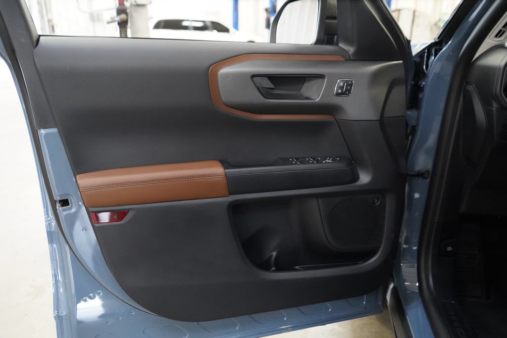 New 2025 Ford Bronco Sport Outer Banks w/ Outer Banks Tech Package+ AWD/4WD image 16